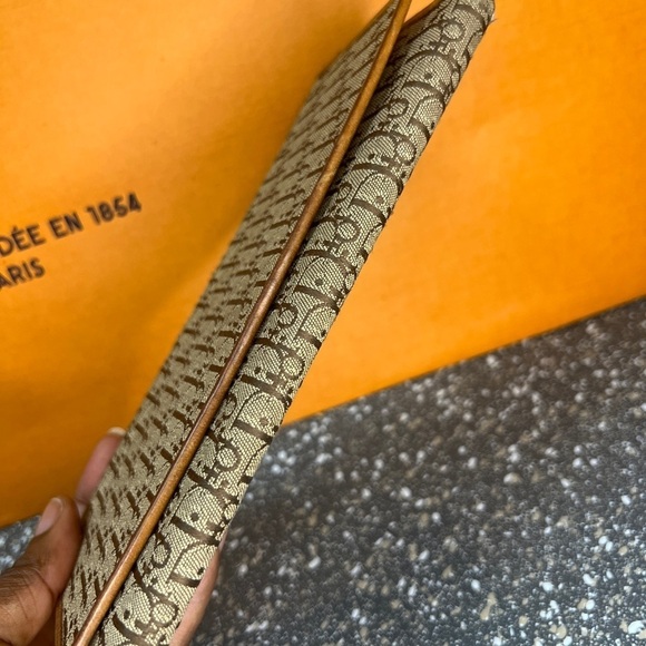 Christian Dior CD Caramel Brown Oblique Monogram Logo Flap Long Wallet - Picture 11 of 16
